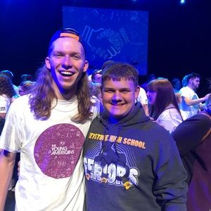 Meet your Posher, Adam